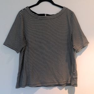 Gap knit zip back tee